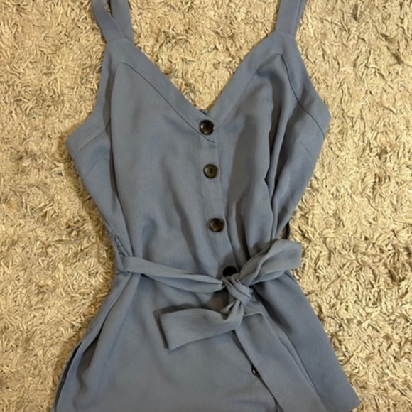 Pleoine Blue Tank With Buttons and Optional Tie, size Medium - Picture 4 of 4